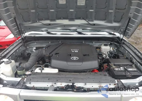 2007 Toyota Fj Cruiser from USA, damaged, VIN JTEBU11F370056509